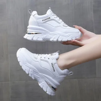 Beyaz PU Deri Tıknaz Ayakkabı Kadın Sonbahar Kış Platformu vulkanize ayakkabı Kadın Kalın Alt Gizli Topuklu spor ayakkabılar