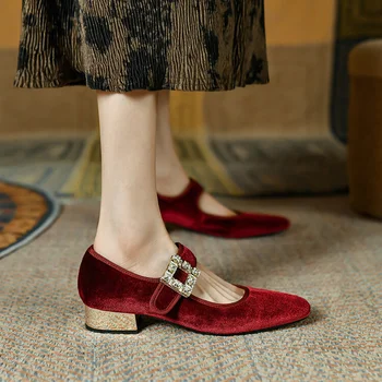 LeShıon Of Chanmeb Kadın Kadife Mary Jane Ayakkabı Blok Topuklu Kırmızı Kadife Pompaları Bayanlar Kıvılcım Kristal Rhinestone Parti Gelin Ayakkabı